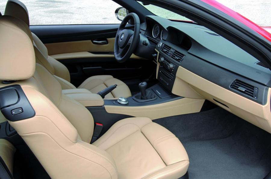 BMW M3 2008 года  (фото 166 из 219)